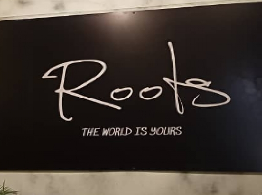 ROOTS (5TH FLOOR)